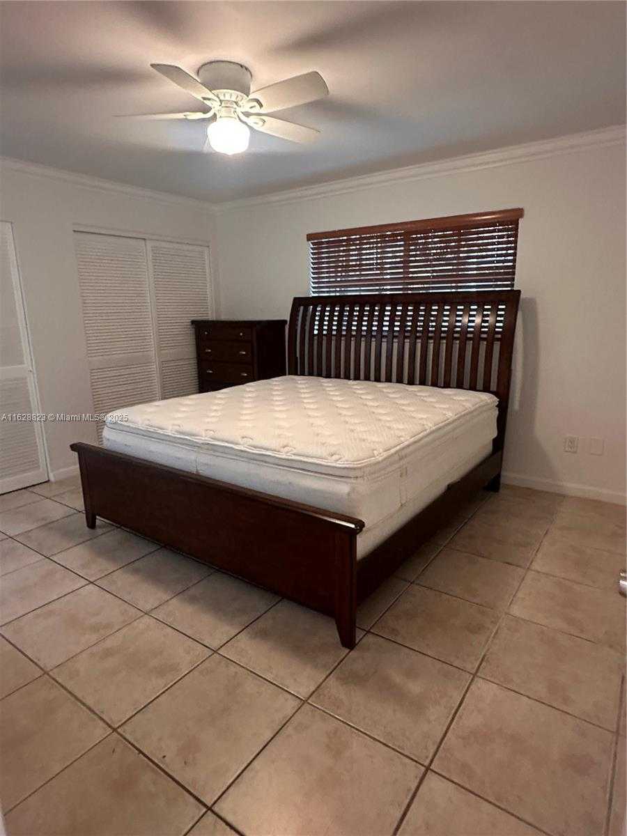 Small Image of 8600 SOUTH WEST 67TH AVE #908, Pinecrest Number 23