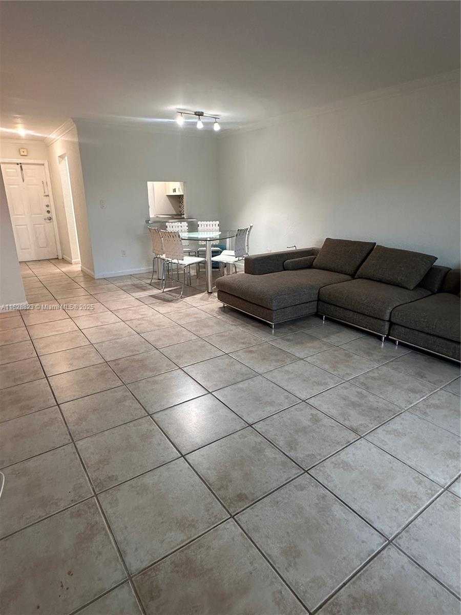 Small Image of 8600 SOUTH WEST 67TH AVE #908, Pinecrest Number 25