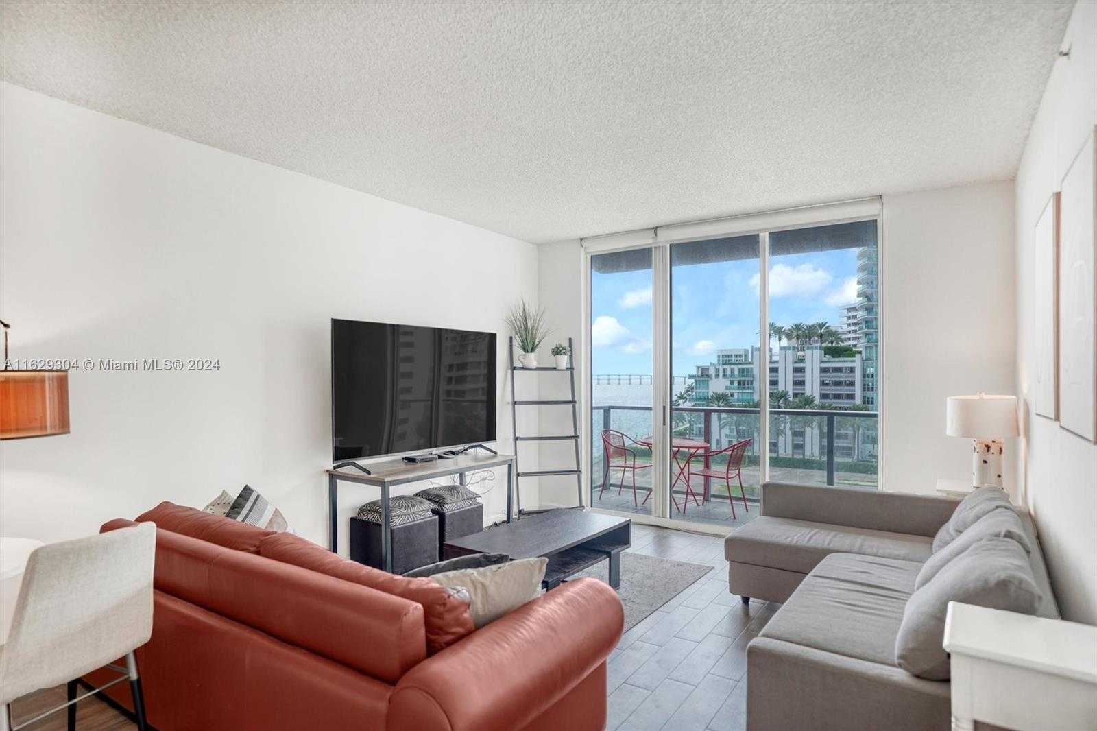 Small Image of 1155 BRICKELL BAY DR #507, Miami Number 12