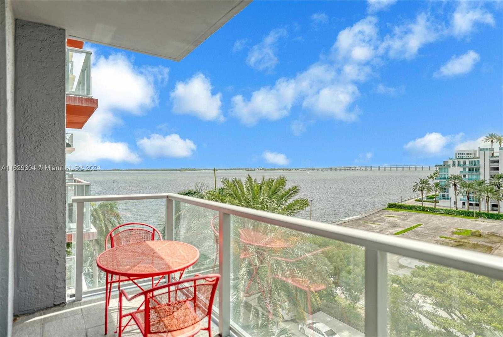 Small Image of 1155 BRICKELL BAY DR #507, Miami Number 3