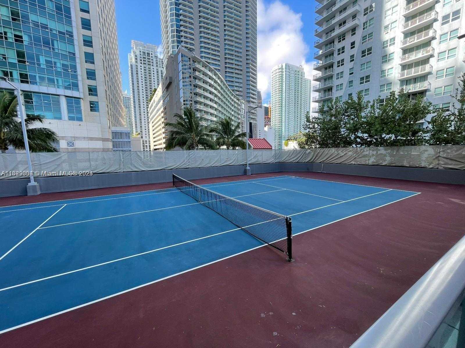 Small Image of 1155 BRICKELL BAY DR #507, Miami Number 31