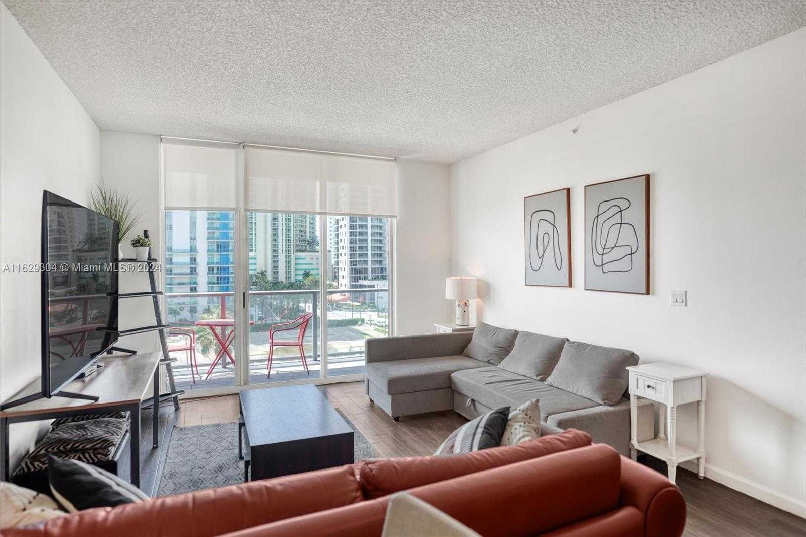 Small Image of 1155 BRICKELL BAY DR #507, Miami Number 8