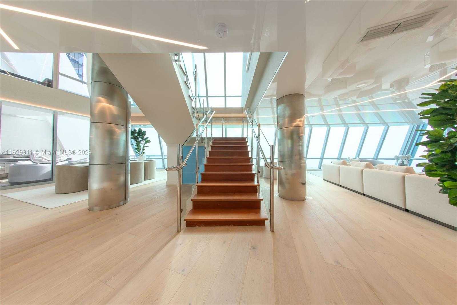 Small Image of 17121 COLLINS AVE #PH4803, Sunny Isles Beach Number 3