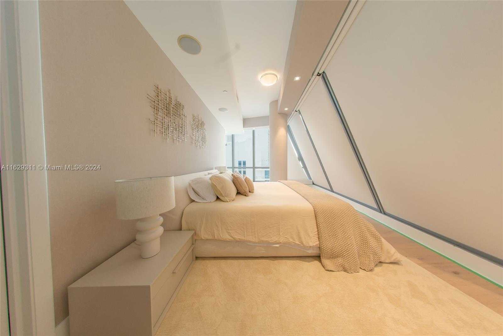 Small Image of 17121 COLLINS AVE #PH4803, Sunny Isles Beach Number 43