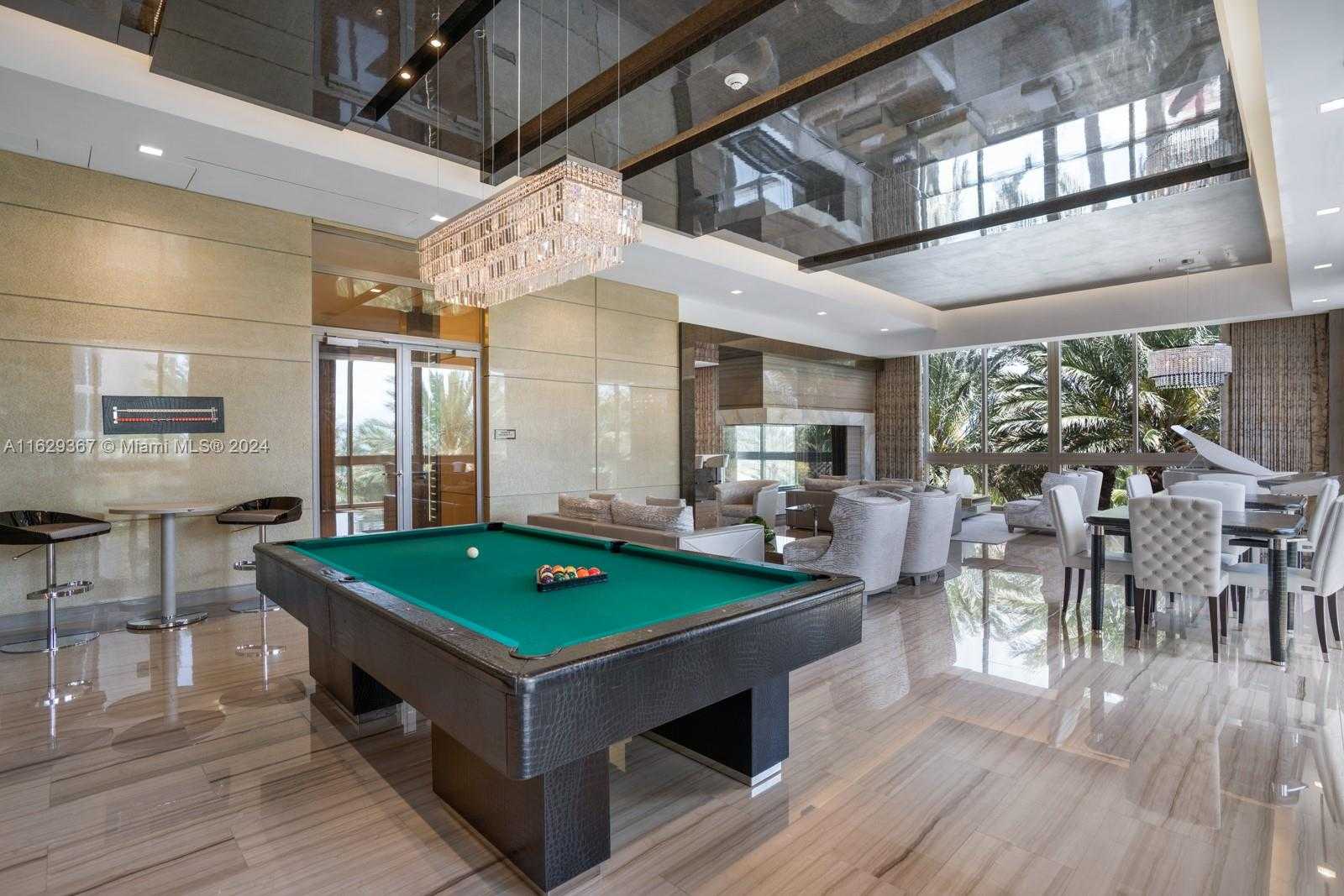 Small Image of 17749 Collins Ave, Sunny Isles Beach, FL 33160, USA Number 16