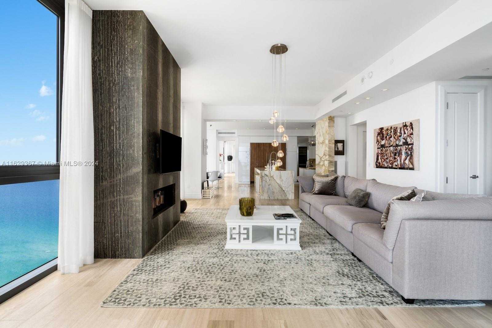 Small Image of 17749 Collins Ave, Sunny Isles Beach, FL 33160, USA Number 21