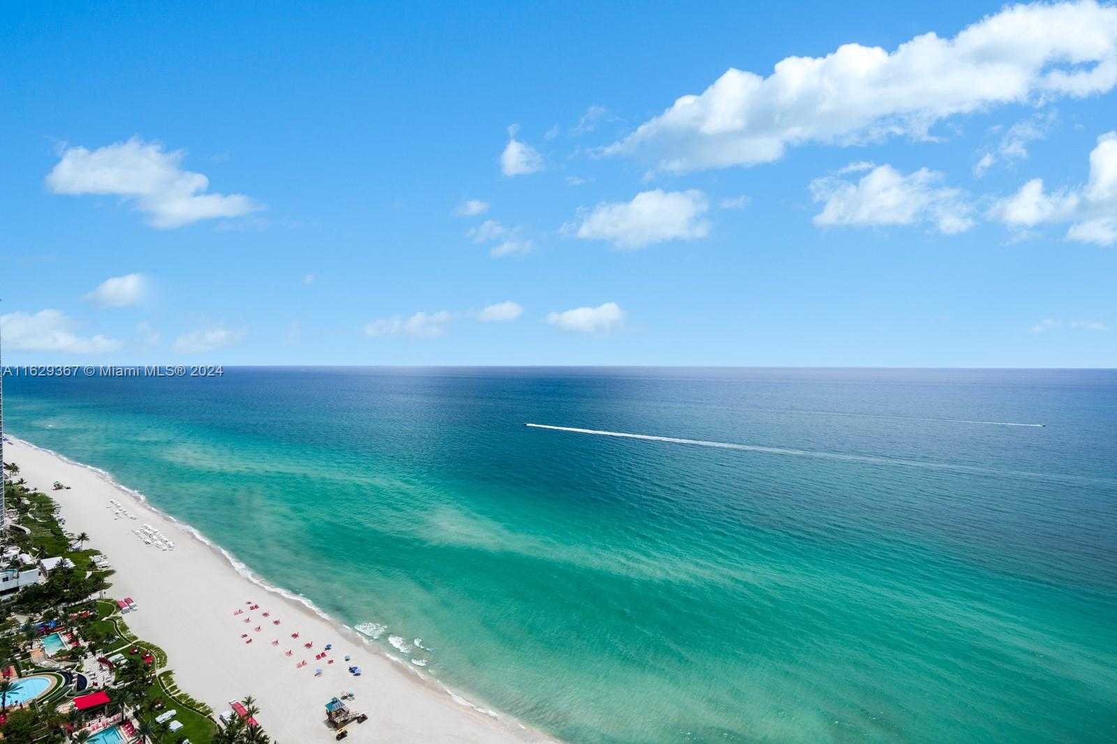 Small Image of 17749 Collins Ave, Sunny Isles Beach, FL 33160, USA Number 43