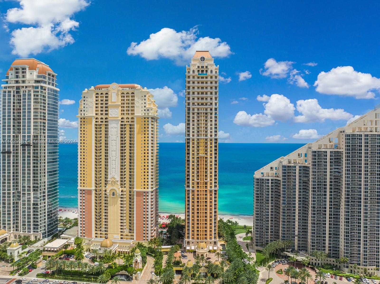 Small Image of 17749 Collins Ave, Sunny Isles Beach, FL 33160, USA Number 52
