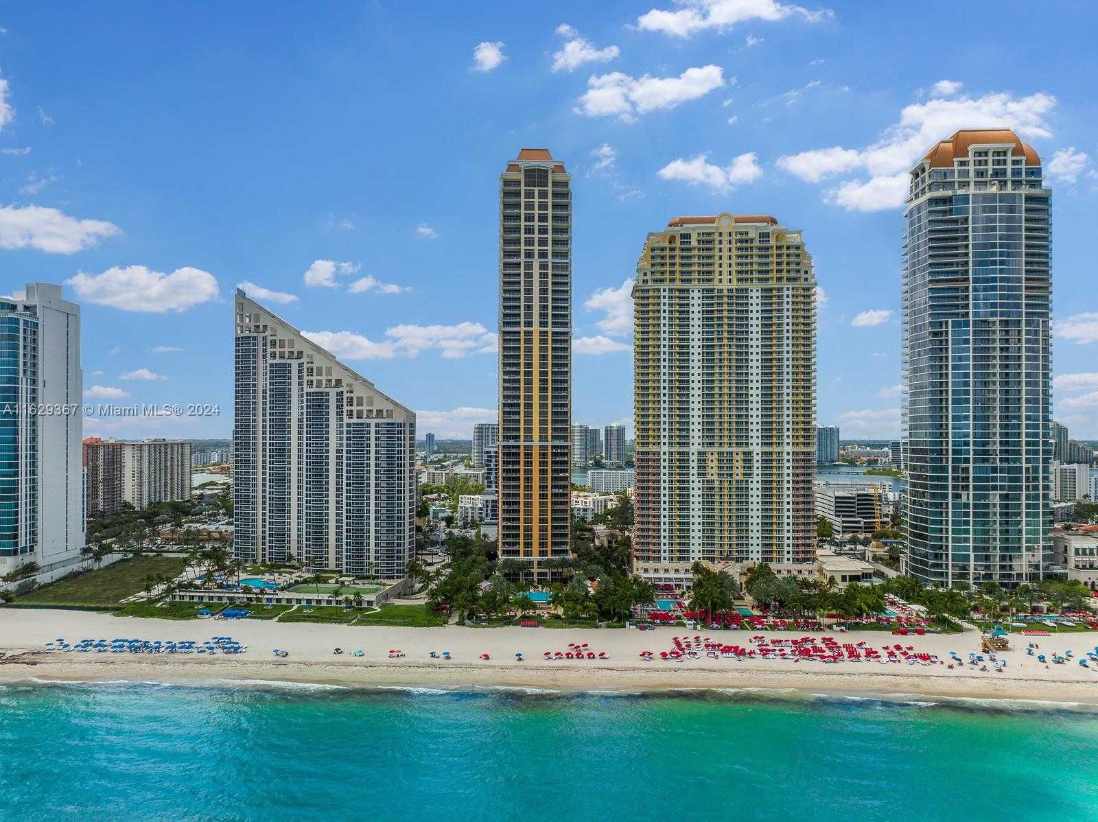 Small Image of 17749 Collins Ave, Sunny Isles Beach, FL 33160, USA Number 53