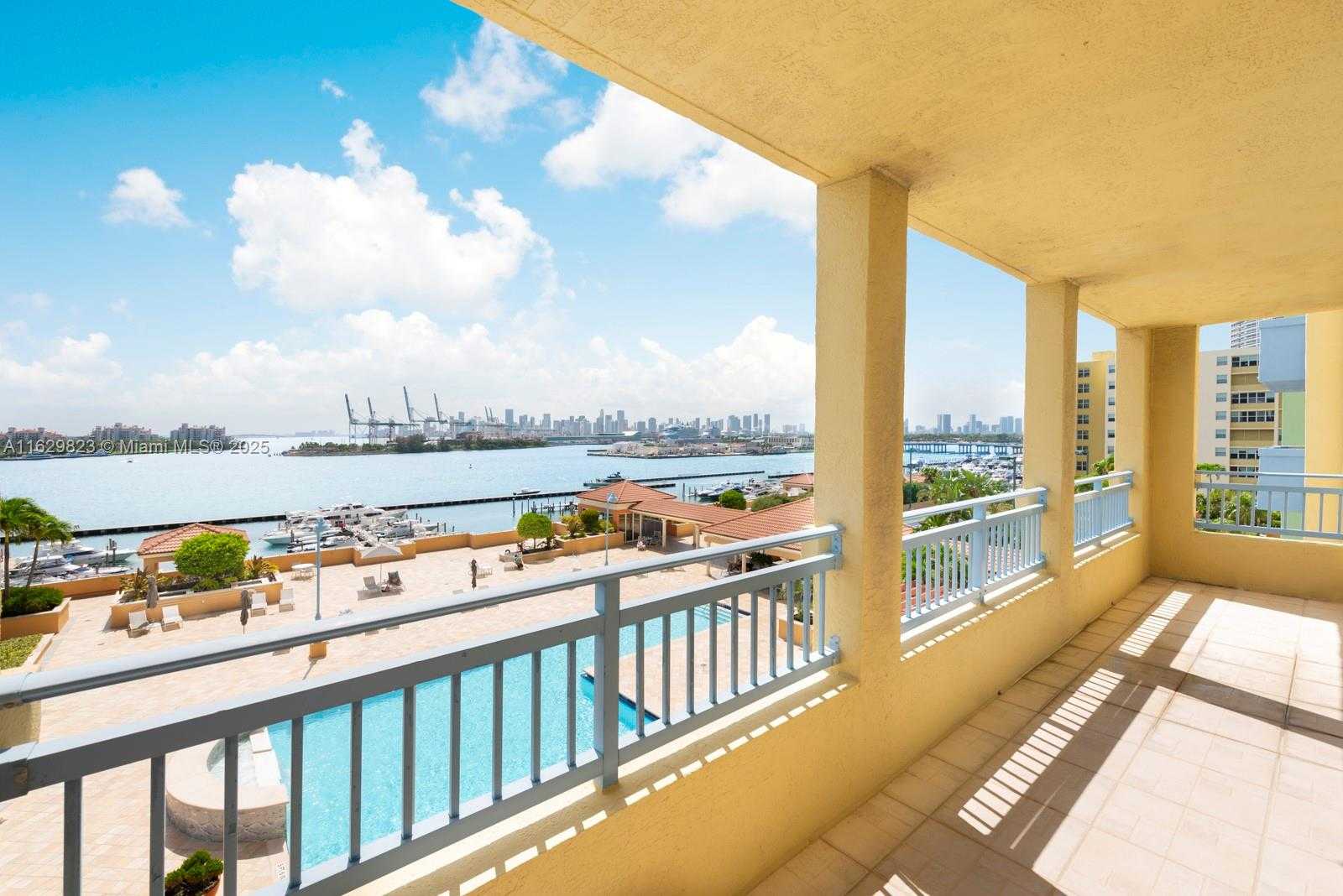 Small Image of 90 ALTON RD #902, Miami Beach Number 41