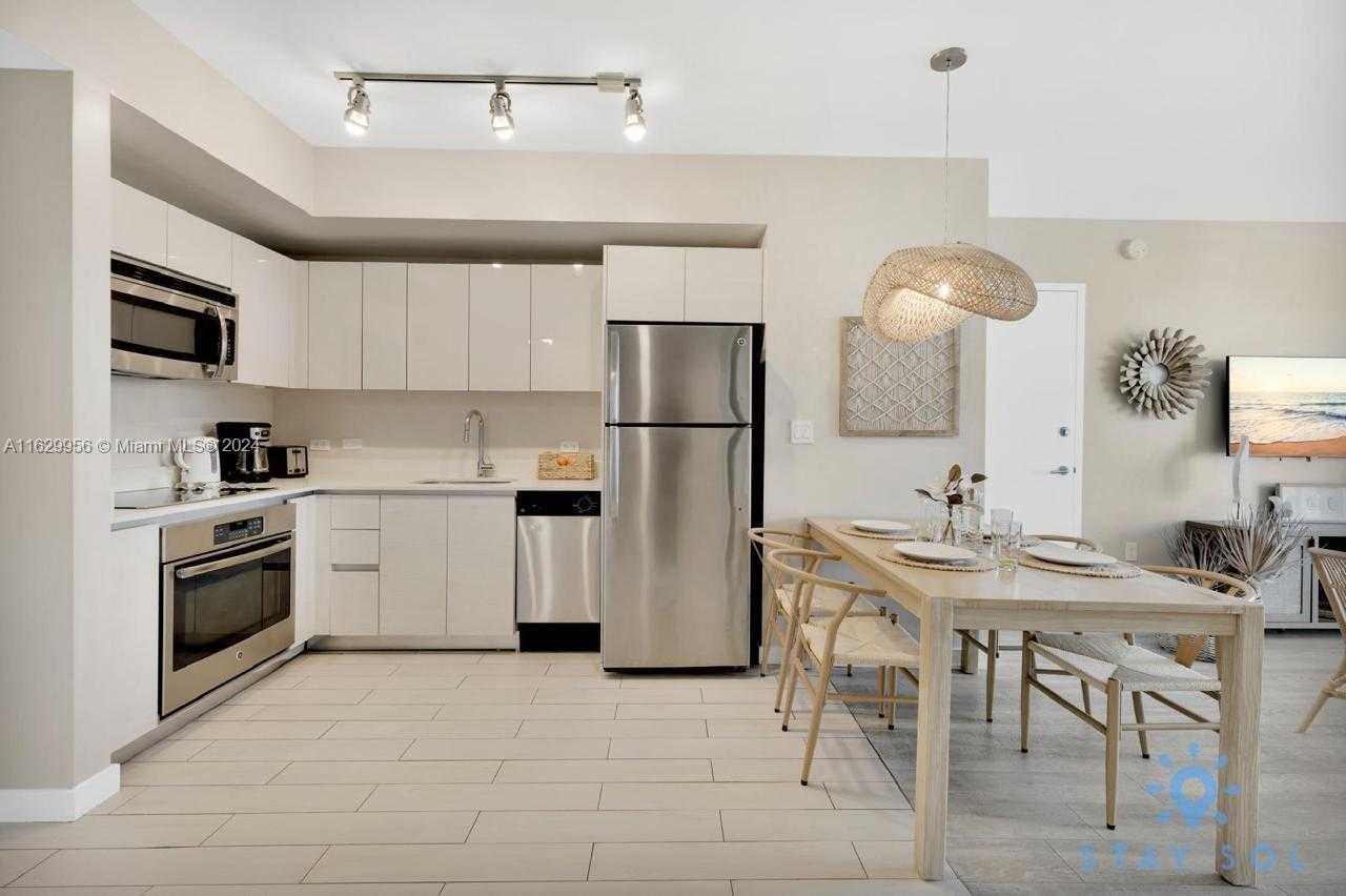 Small Image of 2602 EAST HALLANDALE BEACH BLVD #R704, Hallandale Beach Number 8