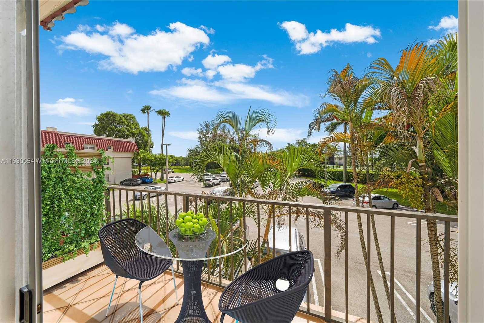 Small Image of 8650 SOUTH WEST 67TH AVE #1038, Pinecrest Number 18