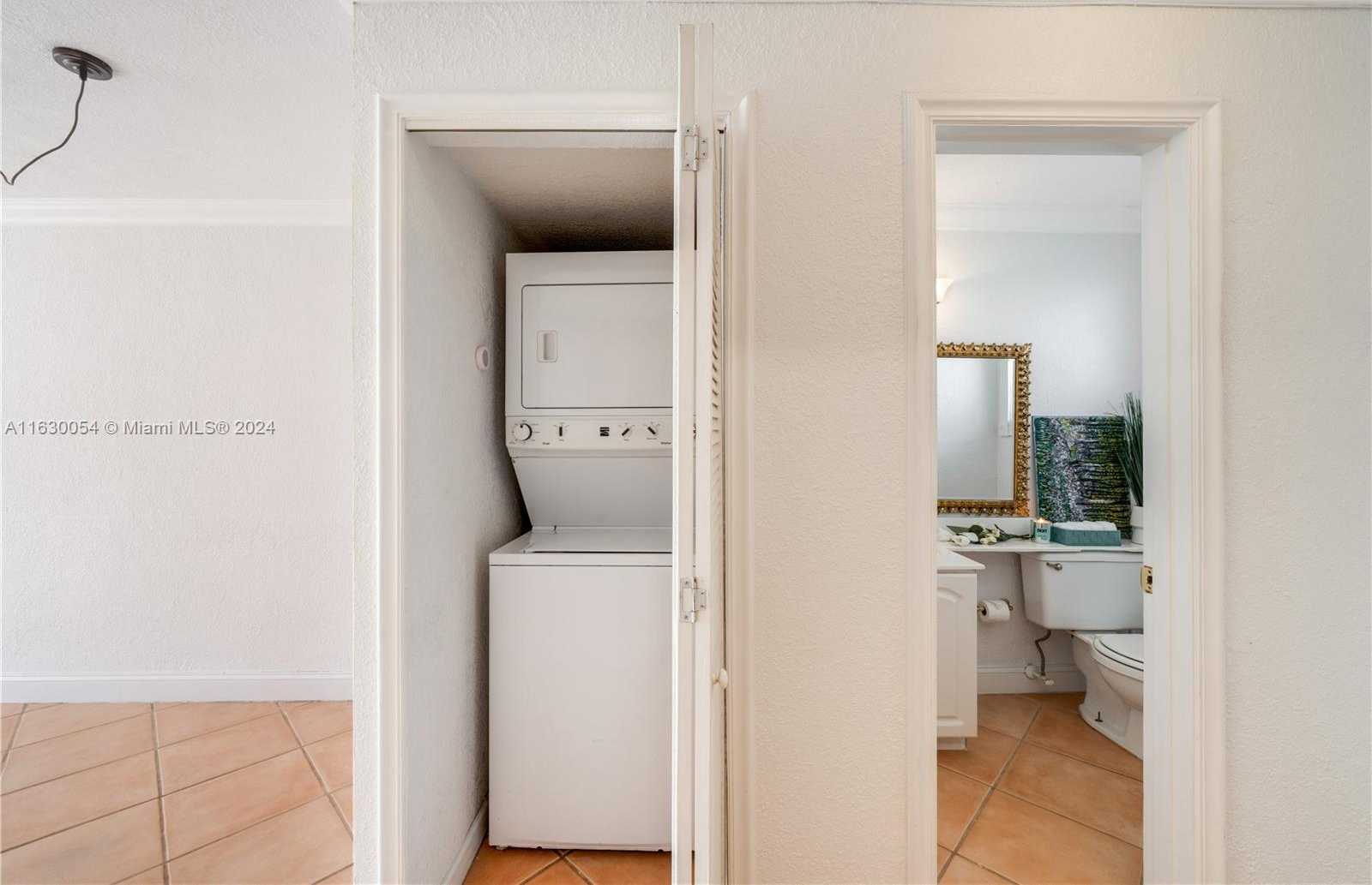 Small Image of 8650 SOUTH WEST 67TH AVE #1038, Pinecrest Number 26