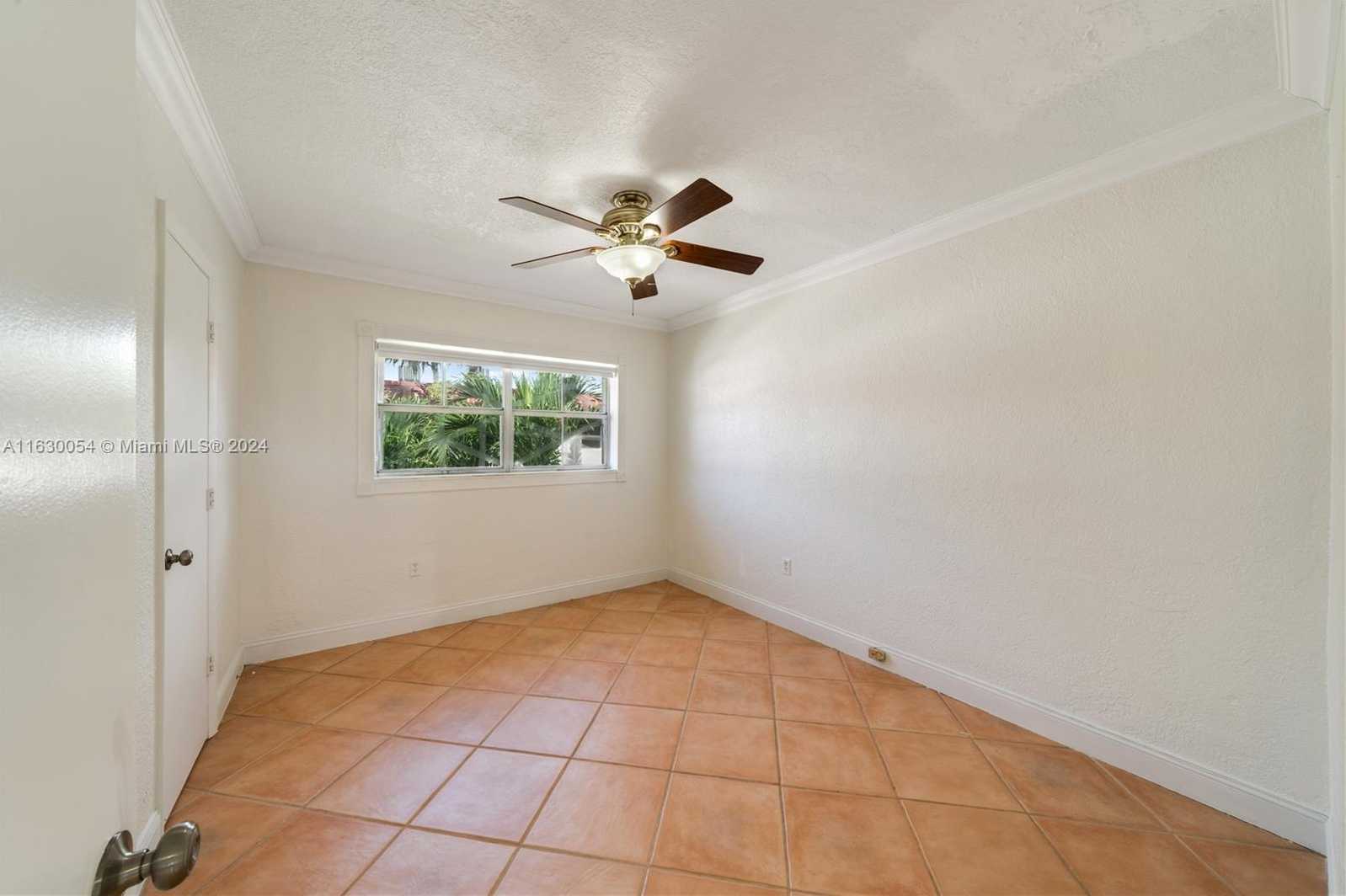 Small Image of 8650 SOUTH WEST 67TH AVE #1038, Pinecrest Number 39