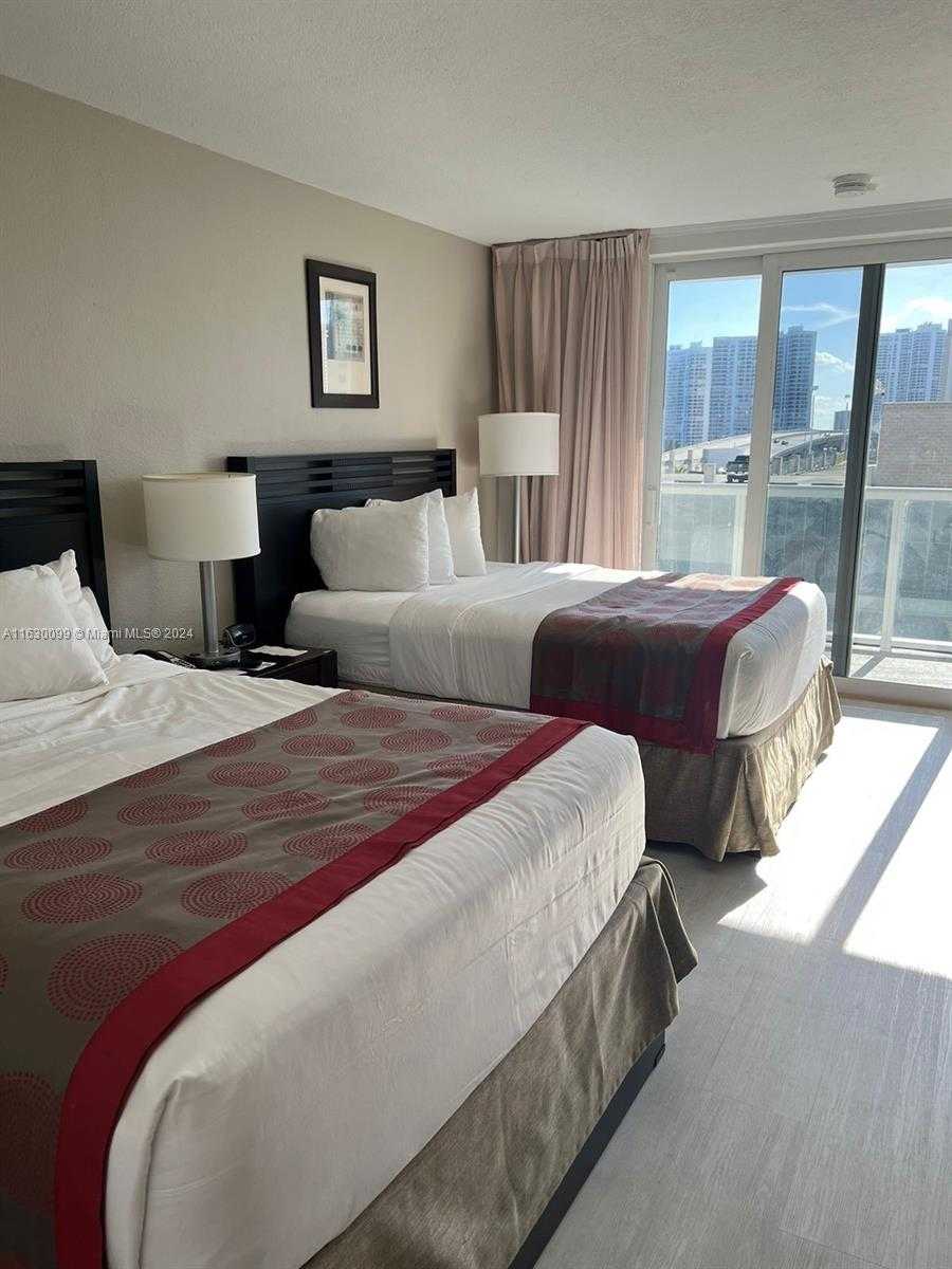 Small Image of 19201 COLLINS AVE #534, Sunny Isles Beach Number 11
