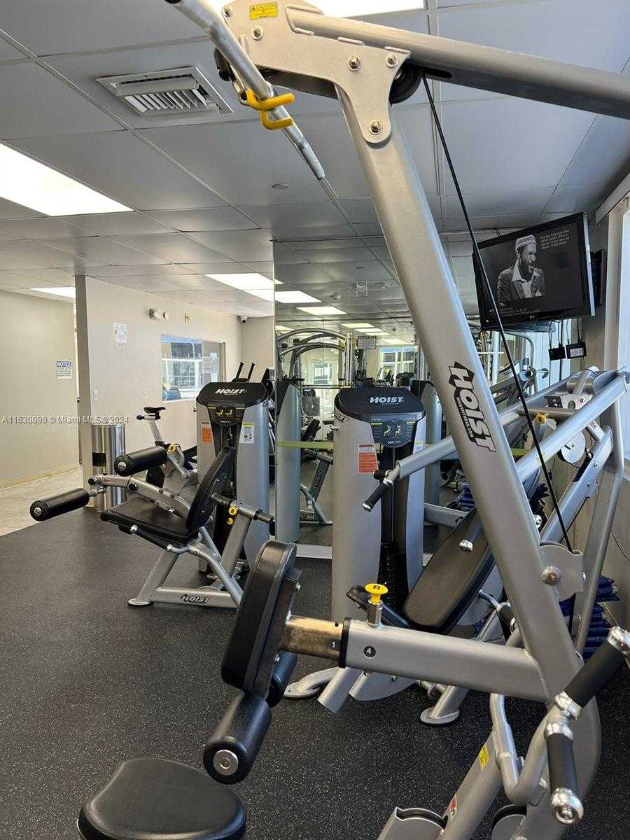 Small Image of 19201 COLLINS AVE #534, Sunny Isles Beach Number 13