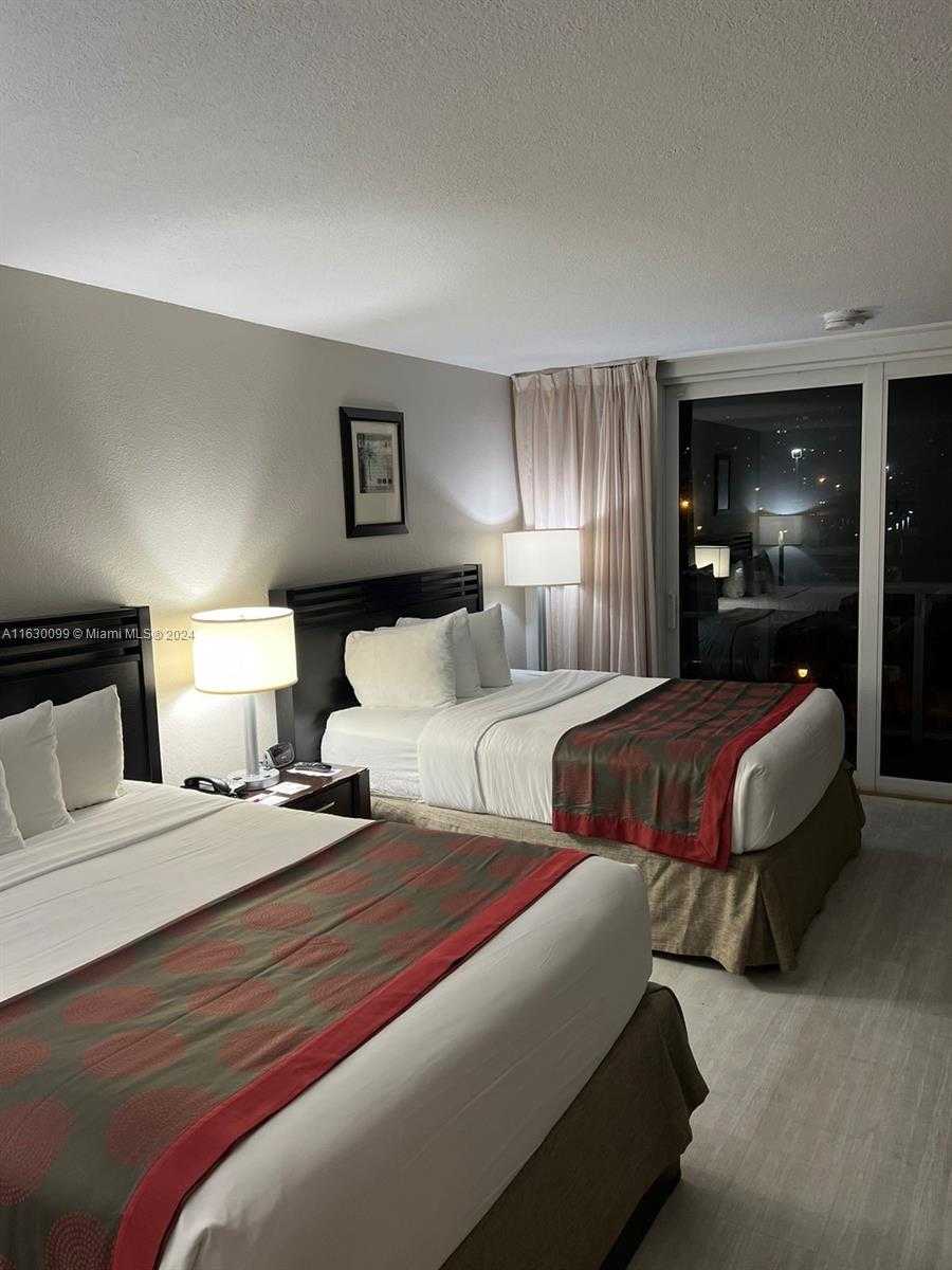 Small Image of 19201 COLLINS AVE #534, Sunny Isles Beach Number 5