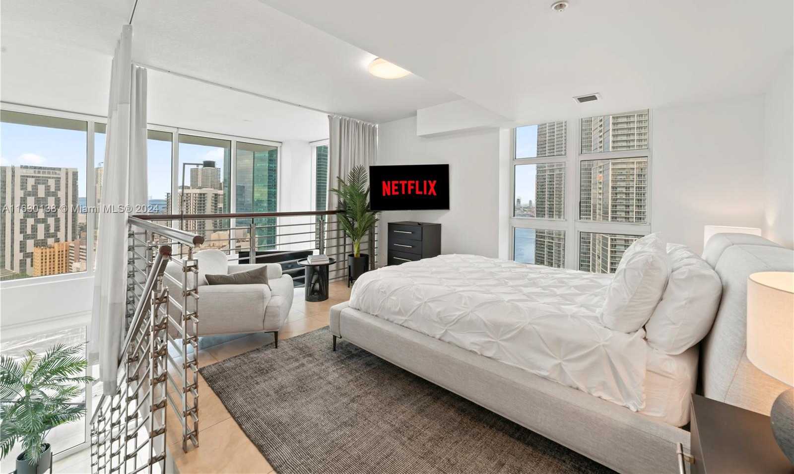 Small Image of 41 SOUTH EAST 5TH ST #1901, Miami Number 16
