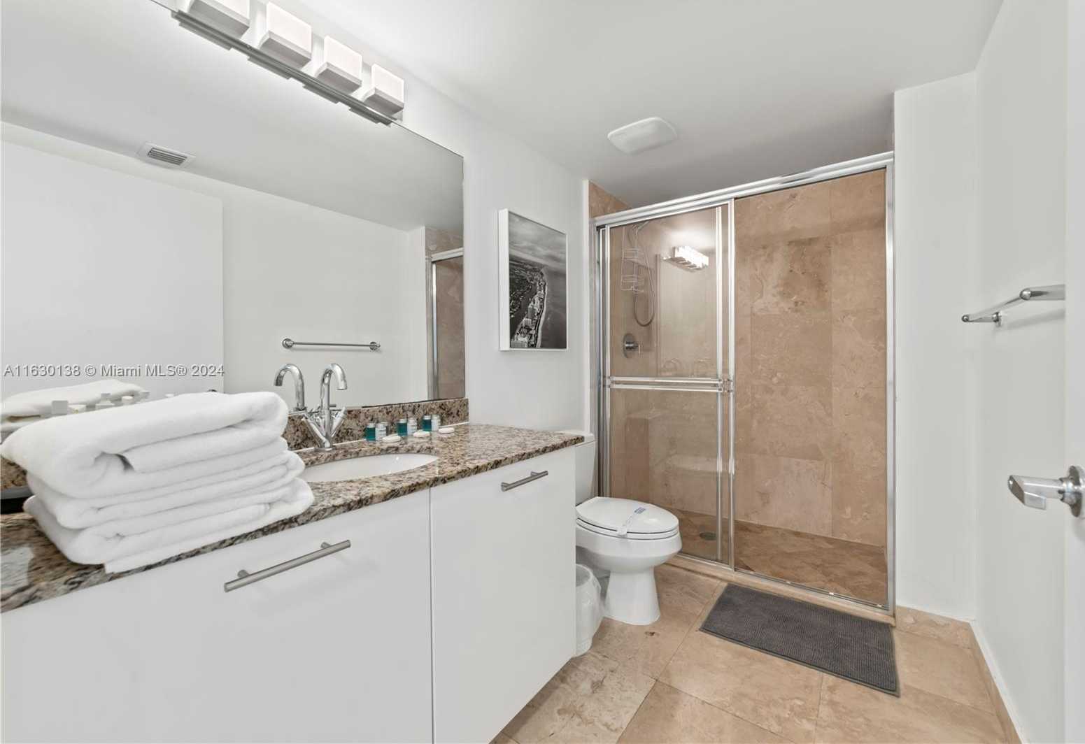 Small Image of 41 SOUTH EAST 5TH ST #1901, Miami Number 24