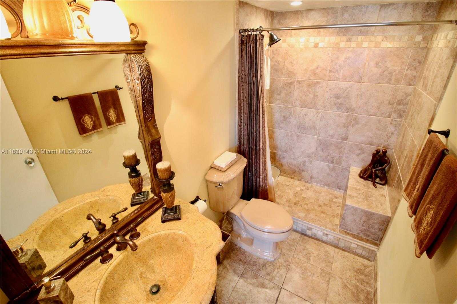 Small Image of 900 BAY DR #319, Miami Beach Number 10
