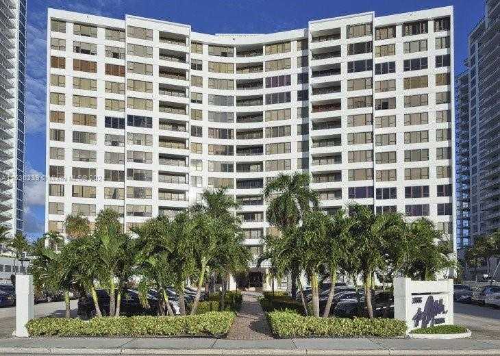 Small Image of 3505 SOUTH OCEAN DR #502, Hollywood Number 13