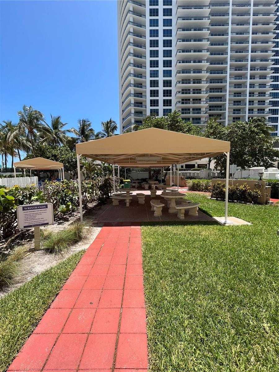 Small Image of 3505 SOUTH OCEAN DR #502, Hollywood Number 17