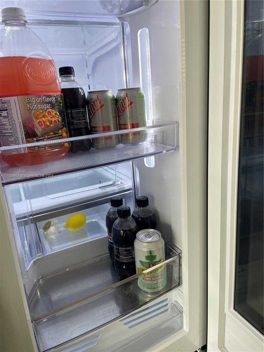 Imagen de Pequeño Objeto