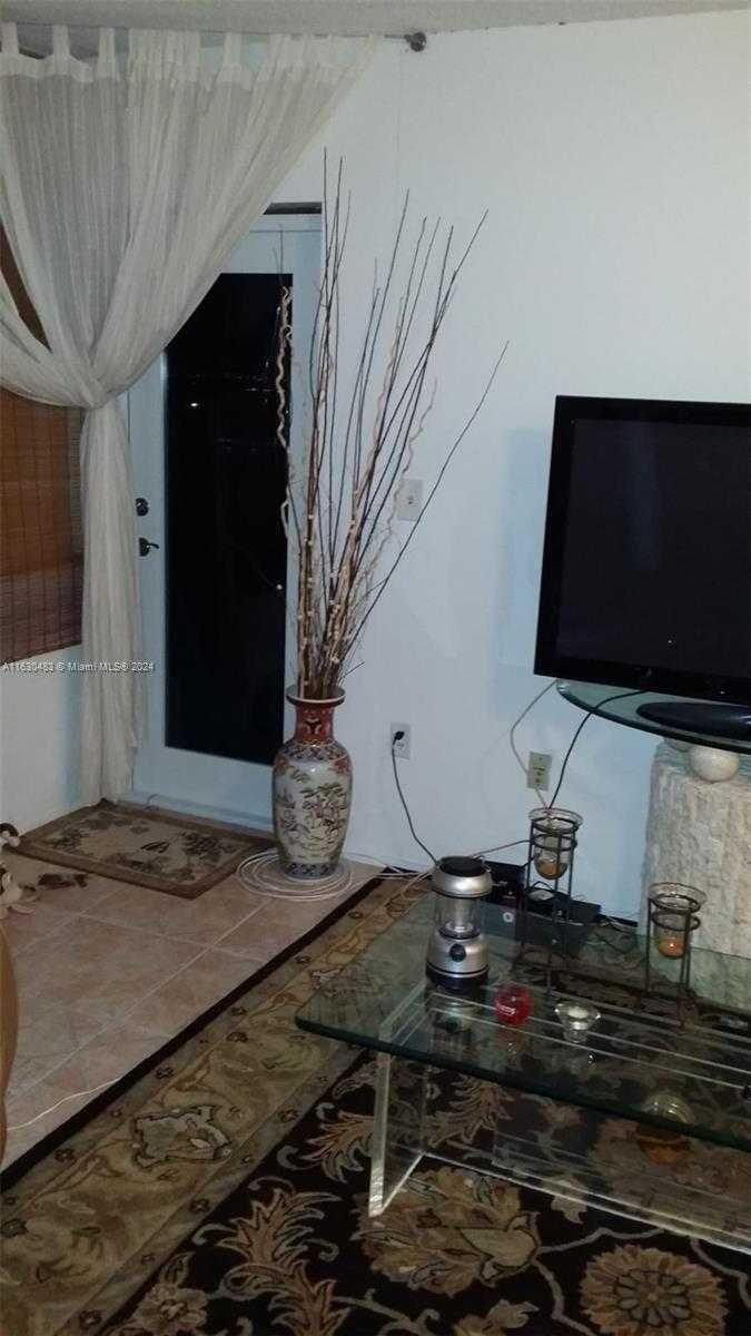 Small Image of 1351 NORTH EAST MIAMI GARDENS DR #1601E, Miami Number 17