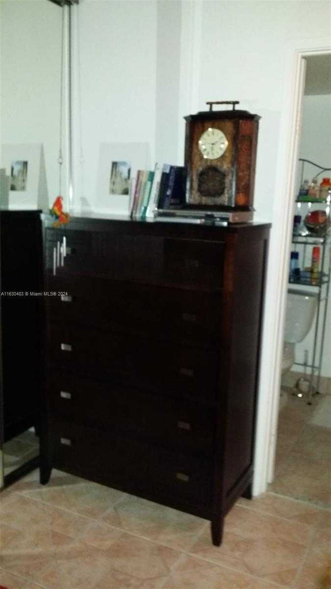 Small Image of 1351 NORTH EAST MIAMI GARDENS DR #1601E, Miami Number 37