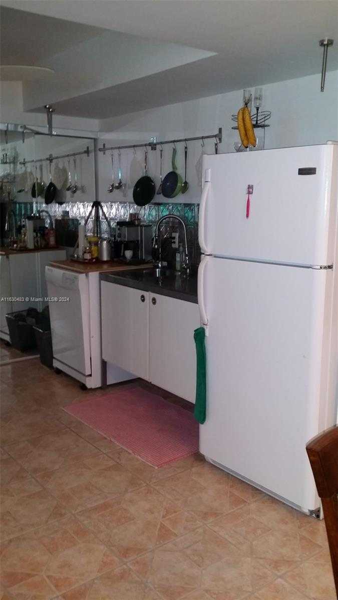 Small Image of 1351 NORTH EAST MIAMI GARDENS DR #1601E, Miami Number 46