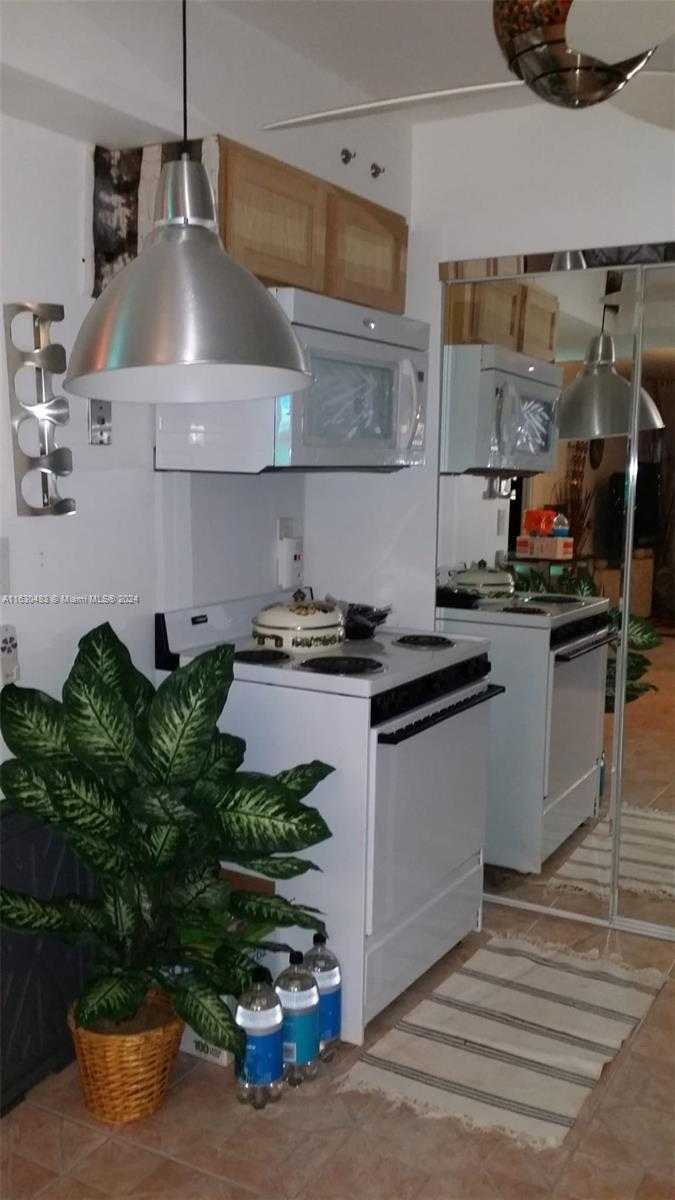 Small Image of 1351 NORTH EAST MIAMI GARDENS DR #1601E, Miami Number 47
