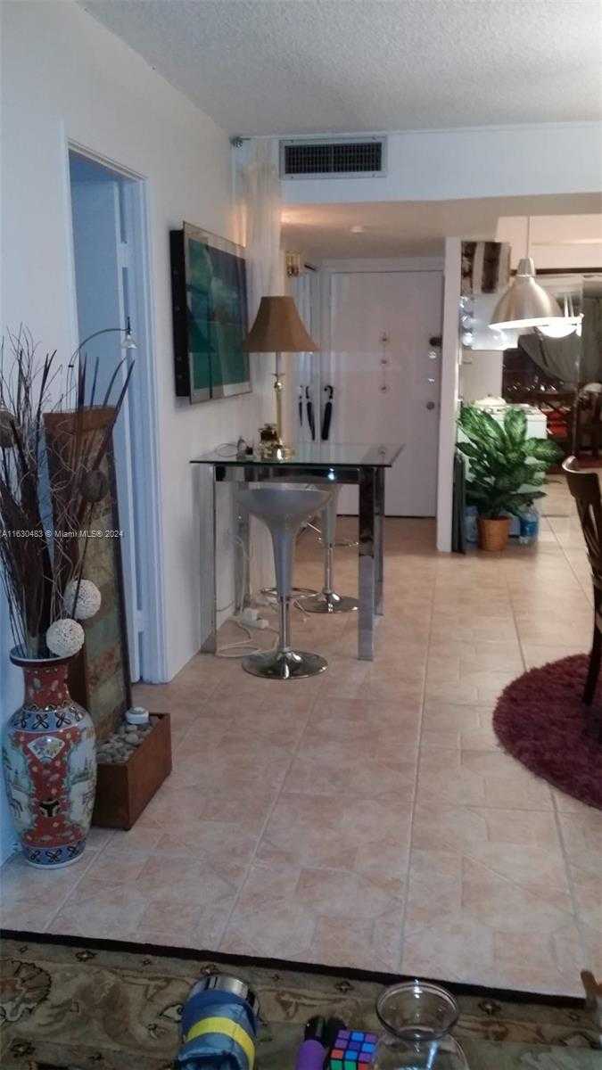 Small Image of 1351 NORTH EAST MIAMI GARDENS DR #1601E, Miami Number 6