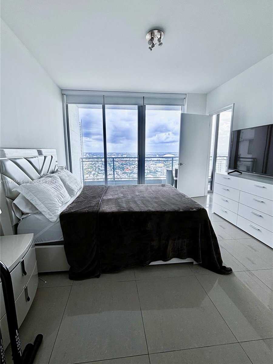 Small Image of 92 SOUTH WEST 3 ST #4407, Miami Number 11