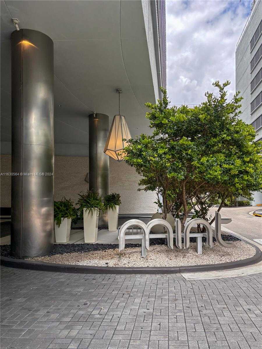Small Image of 92 SOUTH WEST 3 ST #4407, Miami Number 20
