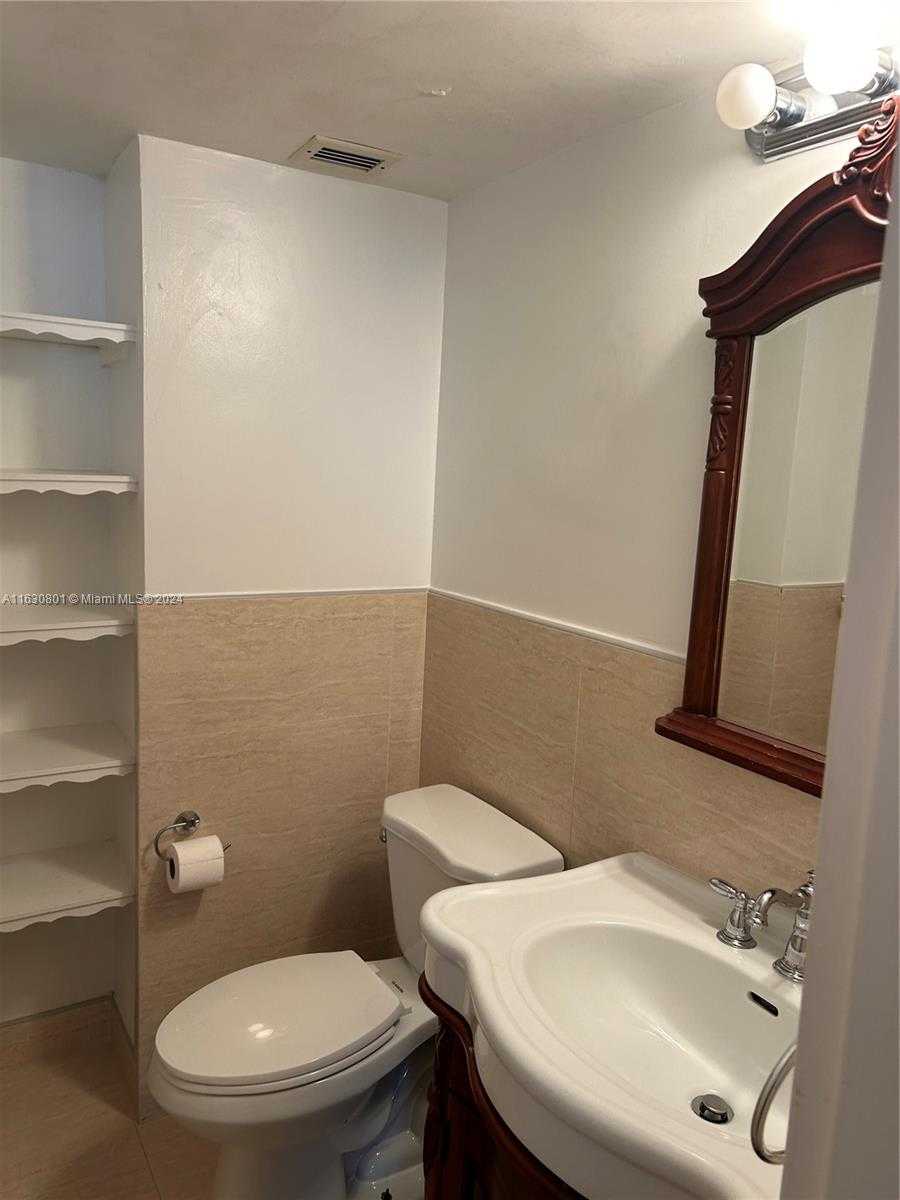 Small Image of 9225 COLLINS AVE #308, Surfside Number 8