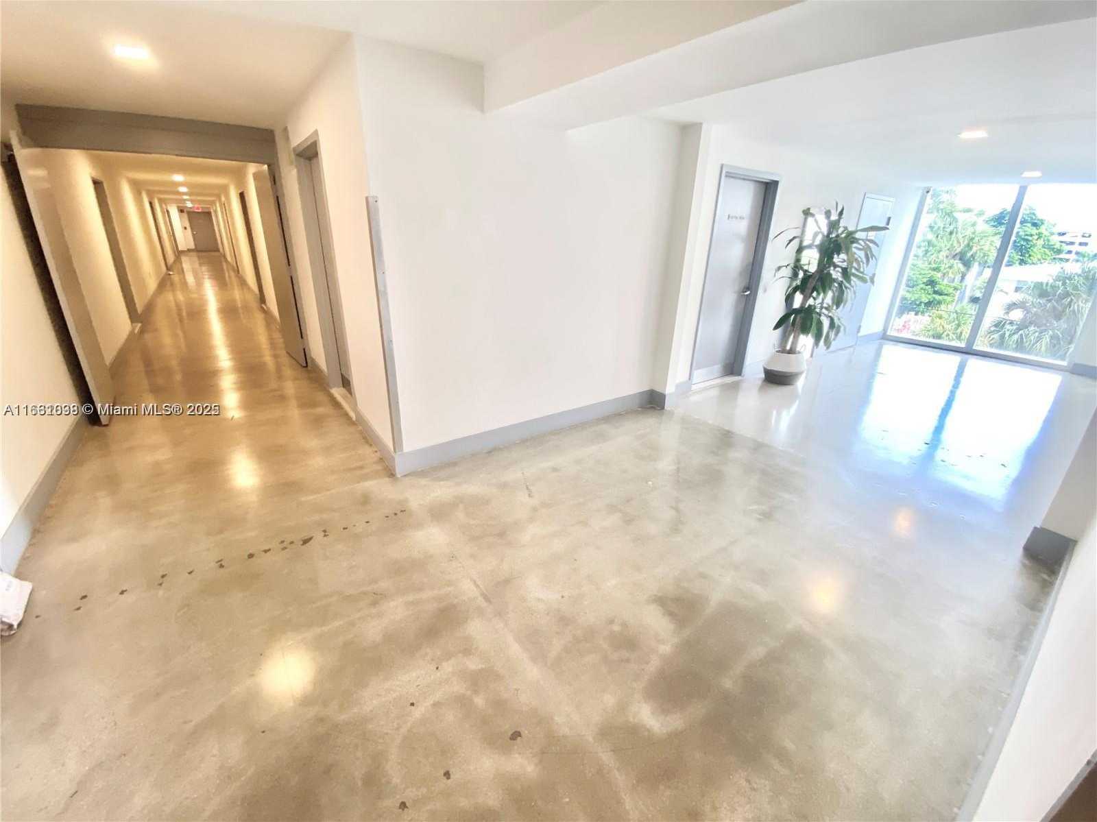 Small Image of 7928 WEST DR #303, North Bay Village Number 15