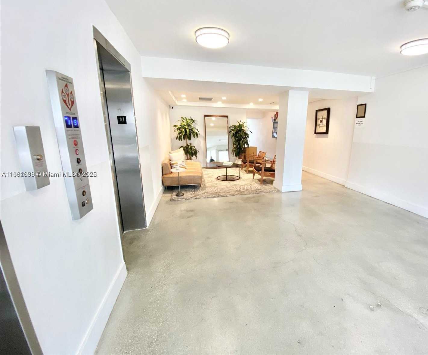 Small Image of 7928 WEST DR #303, North Bay Village Number 17