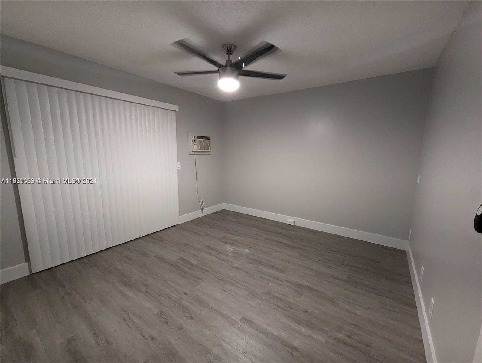 Small Image of 432 TILFORD T #432, Deerfield Beach Number 8