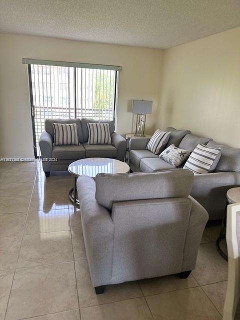 Small Image of 10101 SUNRISE LAKES BLVD #306, Sunrise Number 4