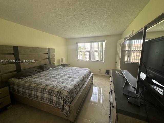 Small Image of 10101 SUNRISE LAKES BLVD #306, Sunrise Number 6