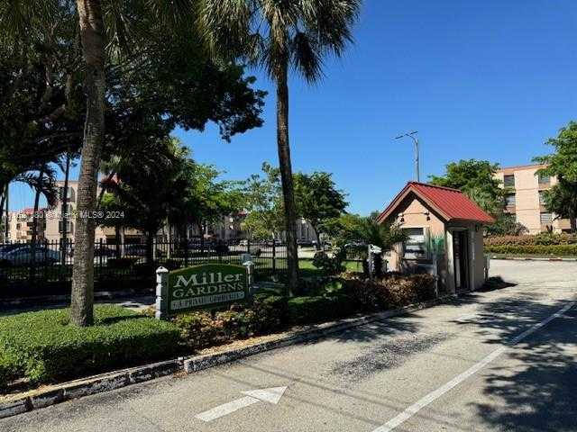 Small Image of 5700 SOUTH WEST 127TH AVE #1417, Miami Number 2