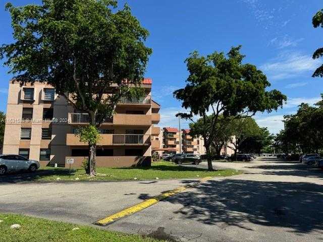 Small Image of 5700 SOUTH WEST 127TH AVE #1417, Miami Number 9