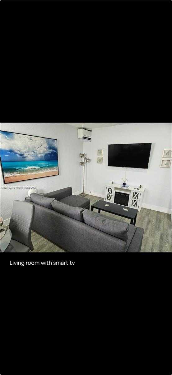 Small Image of 1908 NORTH OCEAN DR #15C, Hollywood Number 18