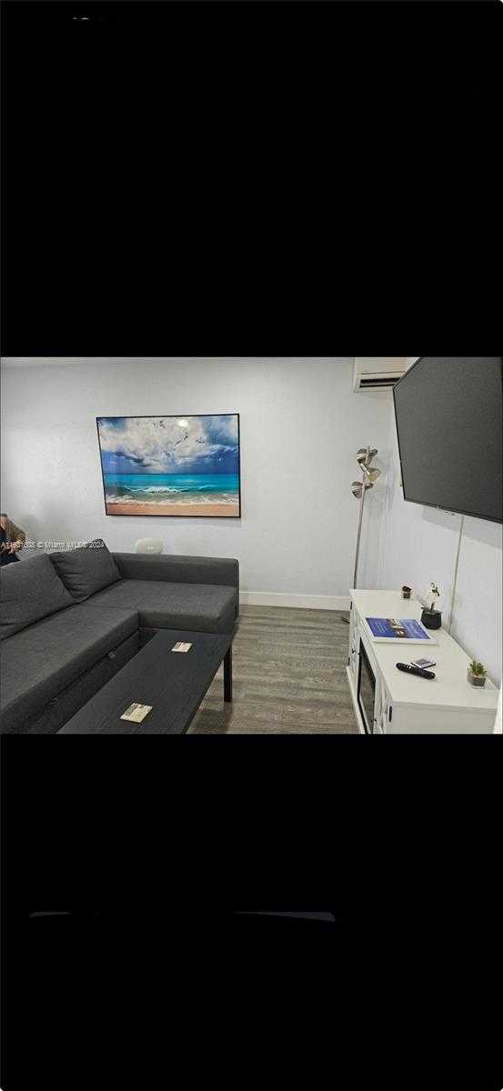 Small Image of 1908 NORTH OCEAN DR #15C, Hollywood Number 22