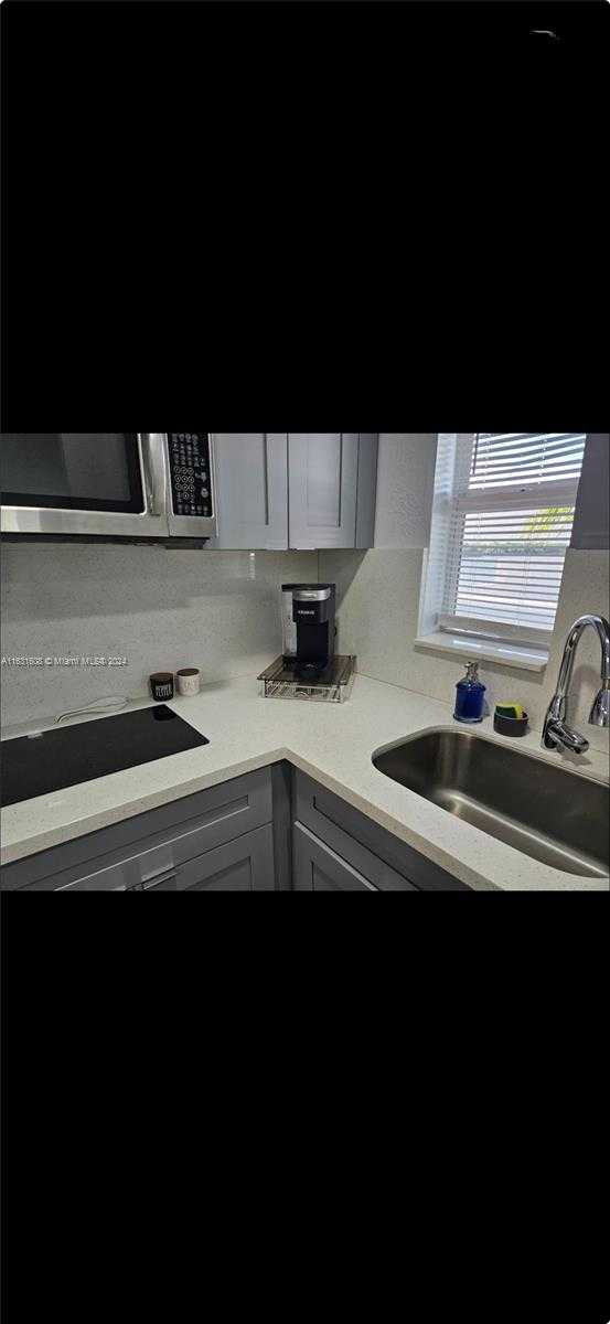 Small Image of 1908 NORTH OCEAN DR #15C, Hollywood Number 24