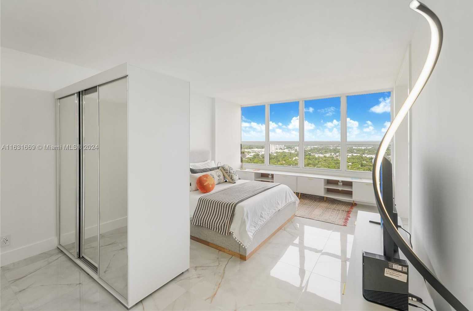 Small Image of 780 NORTH EAST 69TH ST #PH-6, Miami Number 19