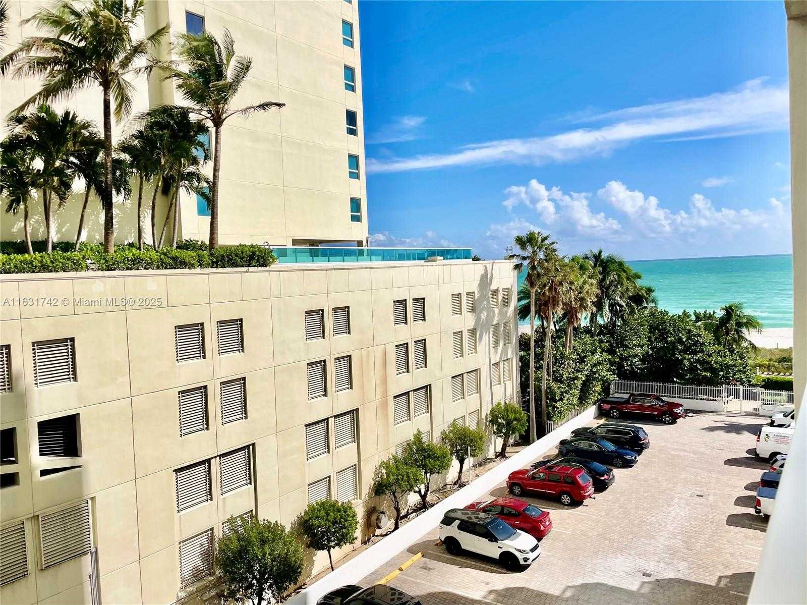 Small Image of 5005 COLLINS AVE #523, Miami Beach Number 2