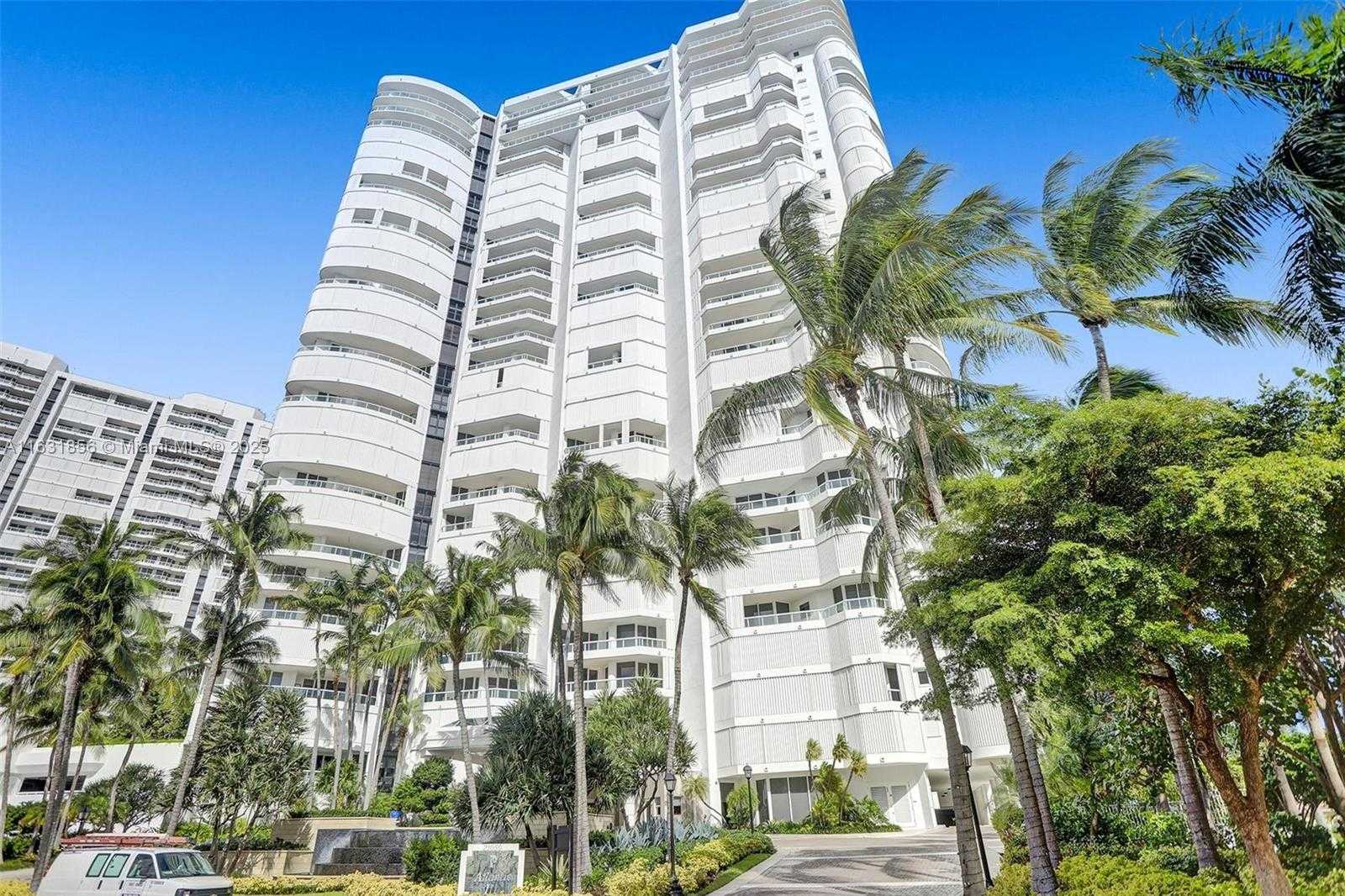 Small Image of 21050 POINT PL #403, Aventura Number 41