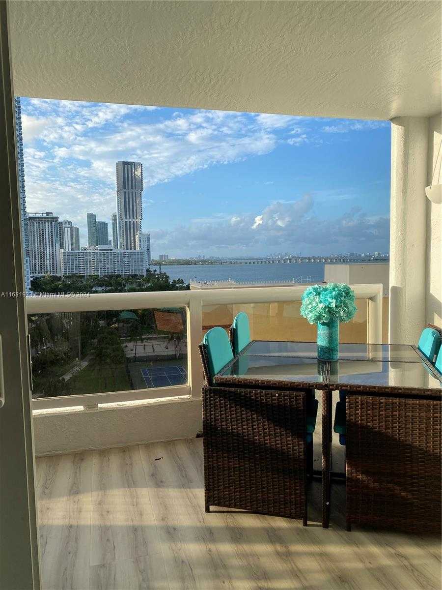 Small Image of 1717 NORTH BAYSHORE DR #A-1239, Miami Number 13