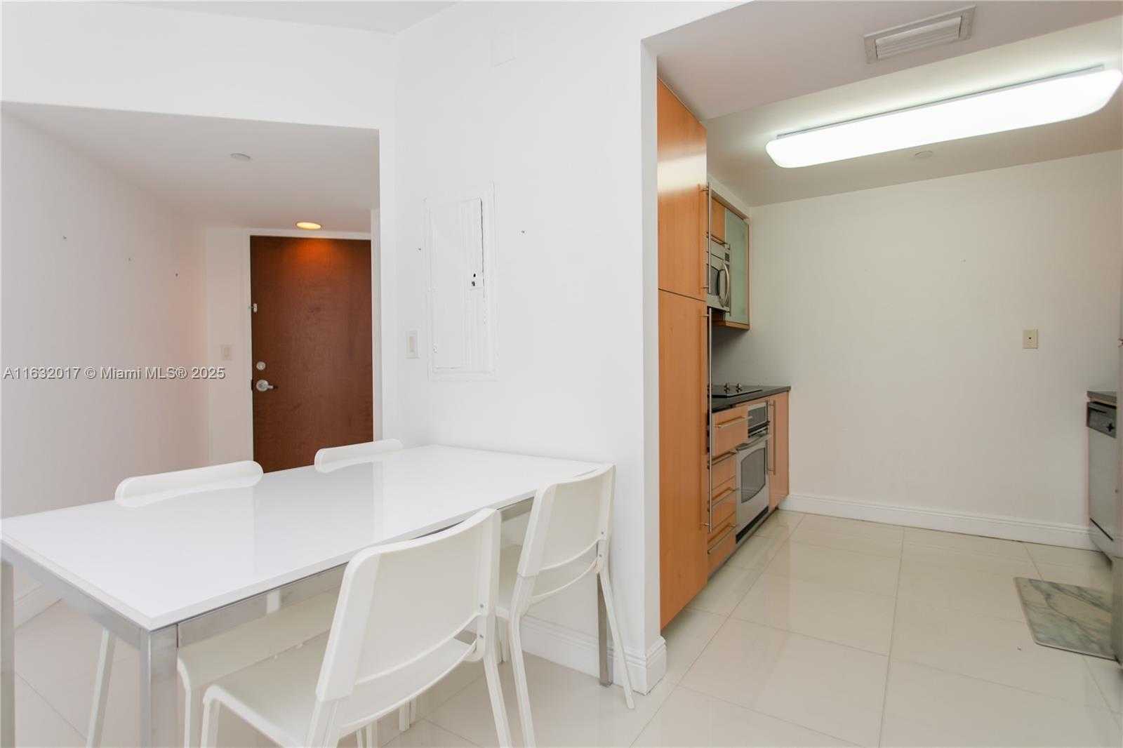 Small Image of 6365 COLLINS AVE #806, Miami Beach Number 19